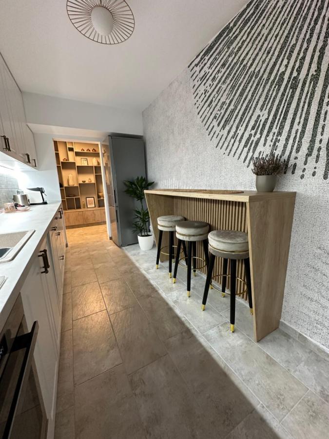 דירה Luxury , Private Parking, Self Check-in64 *